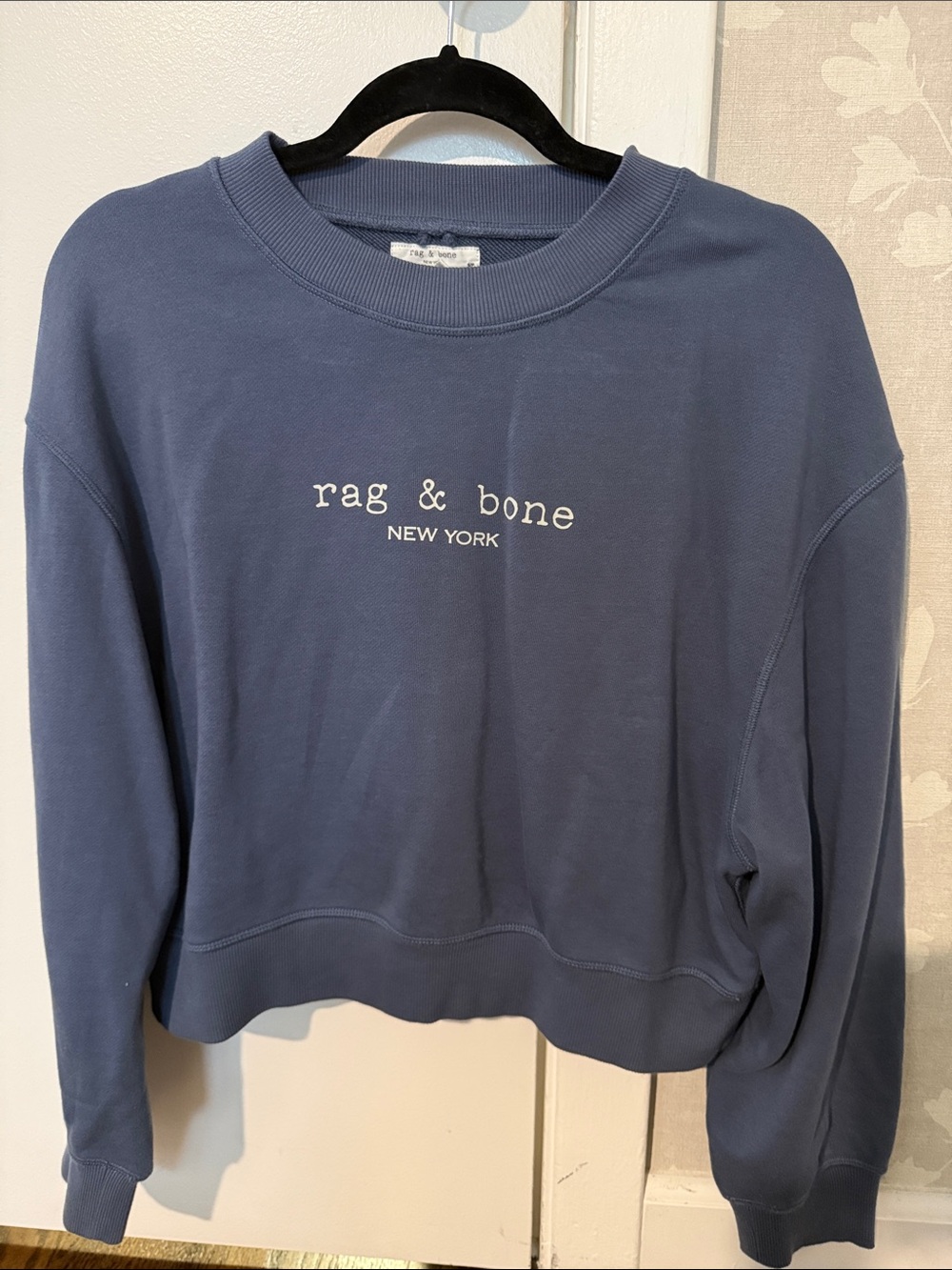 Rag & Bone Blue Crewneck Sweatshirt with Logo. Size Small